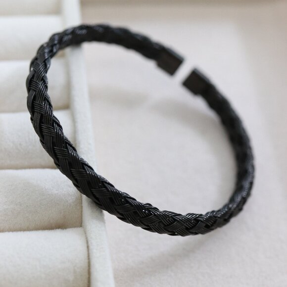 Mesh Braid Style Cuff Bangle Bracelet Black Stainless Steel High Quality - Picture 1 of 3